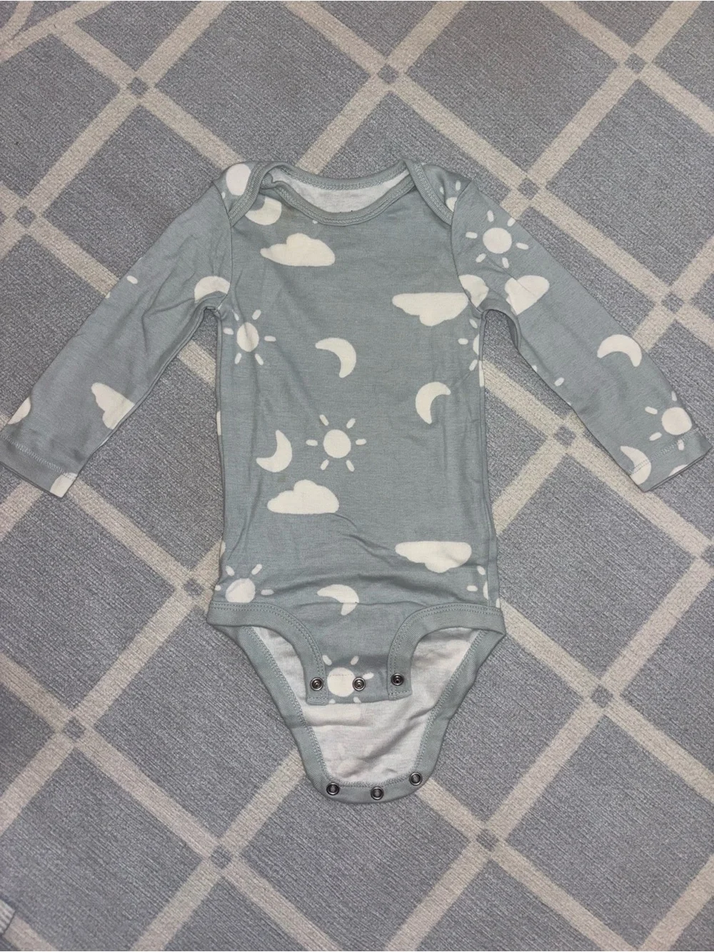 Carter's Baby Long Sleeve Bodysuits Set of 4 - 12M - Gray, Blue, White